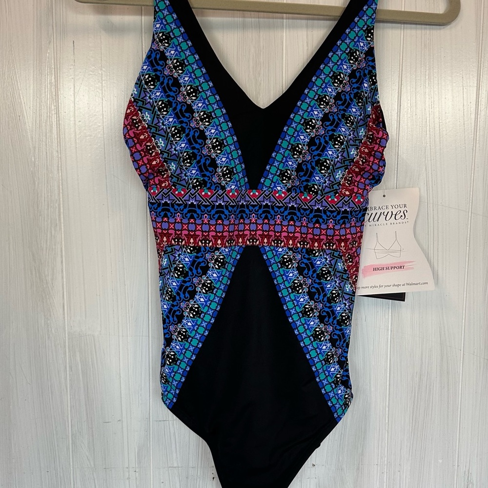 - Womens new Embrace Your Curves‎ by Miracle Brands High Support bathing s…